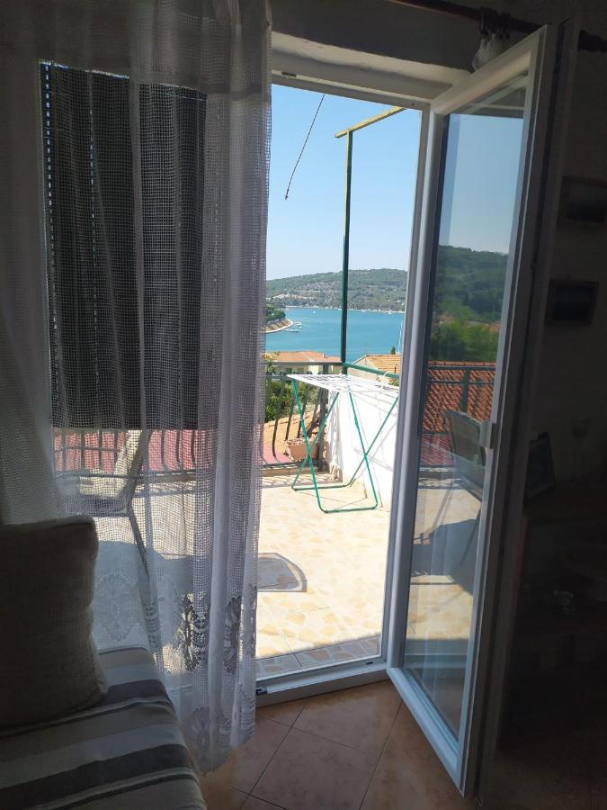 Veldic Apartments Tisno Eksteriør billede