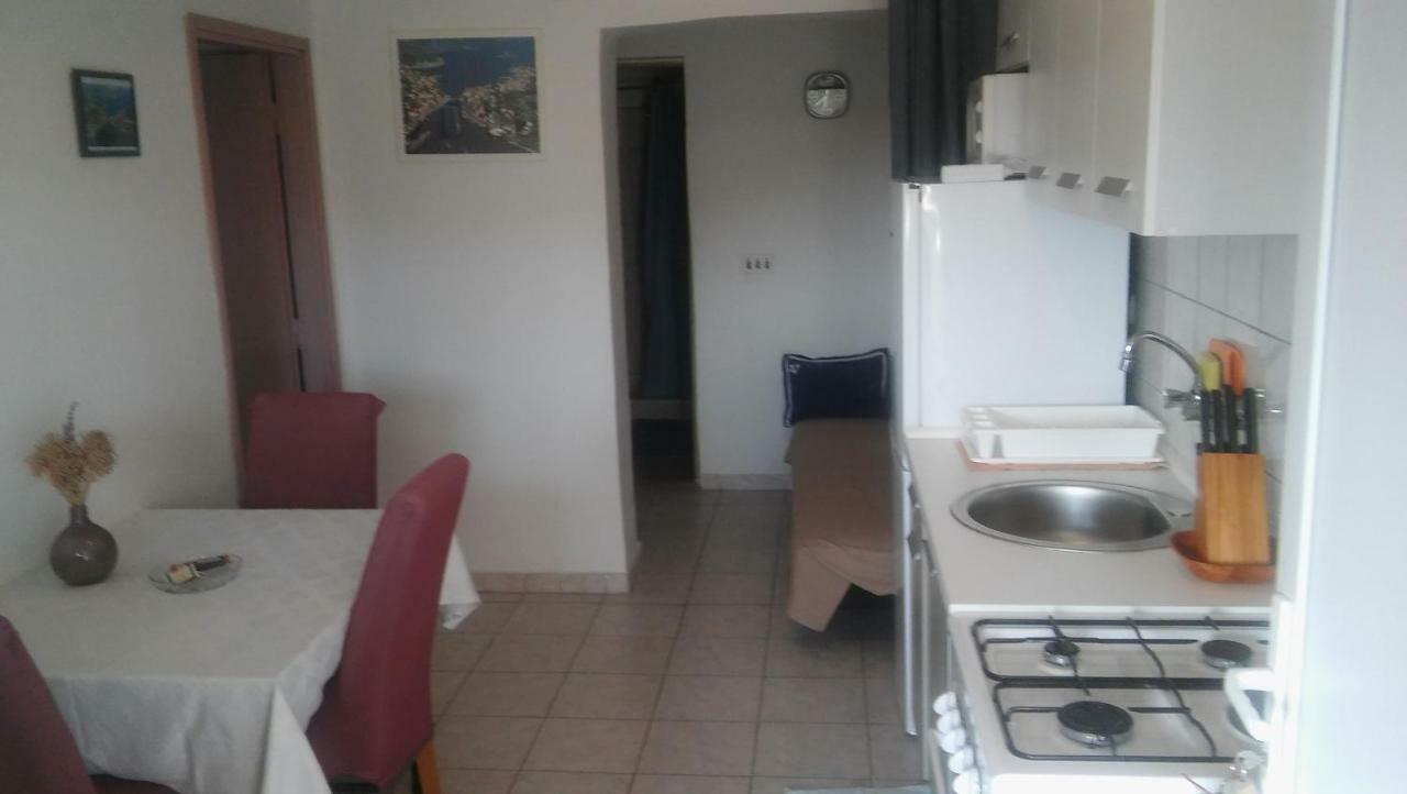 Veldic Apartments Tisno Eksteriør billede